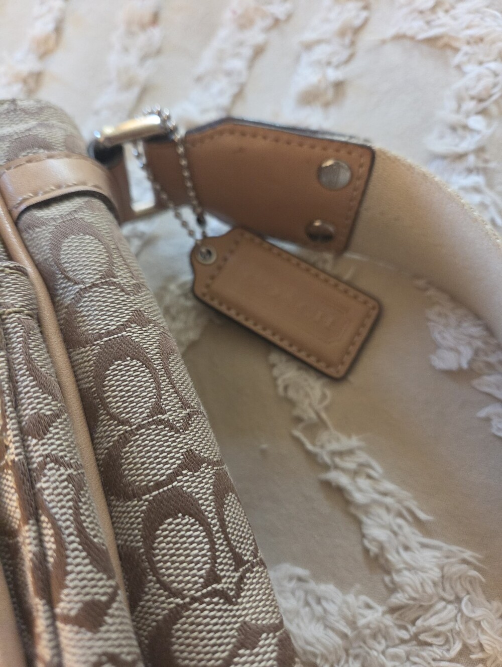 COACH SIGNATURE BROWN CANVAS MESSENGER CROSSBODY BAG F70283 - Picture 5 of 5